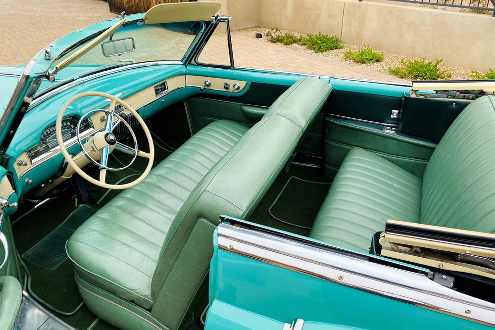 interior of a 1962 Cadillac Series 62 Convertible